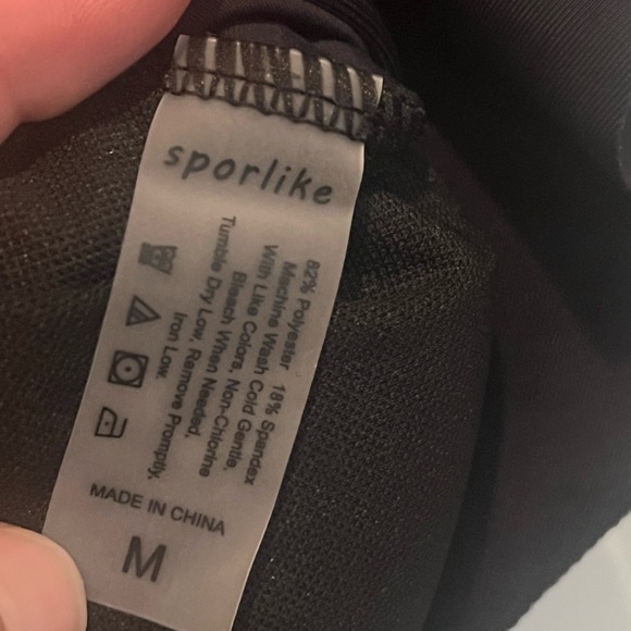 NWT Sporlike Bikini Top - Picture 3 of 6